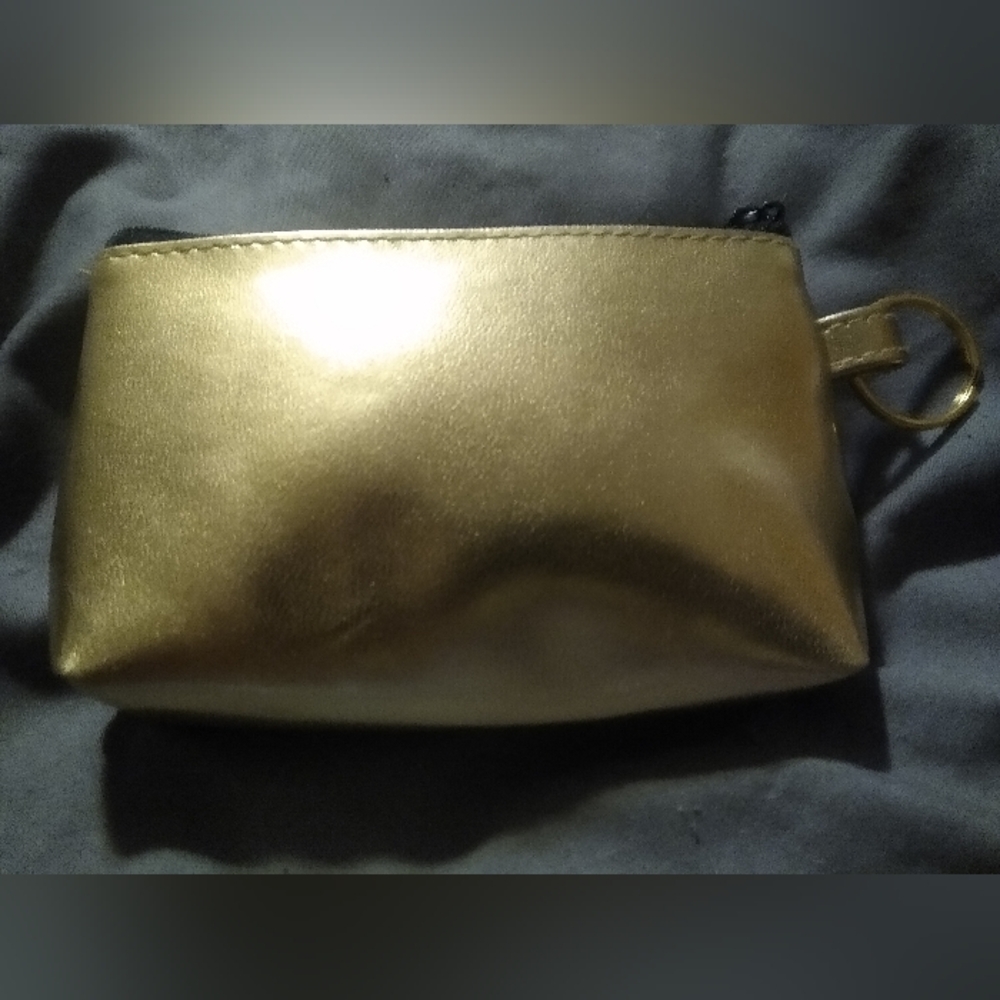 NWOT Harrods Knightbridge 5"x3 1/2" Gold Purse - Picture 7 of 9